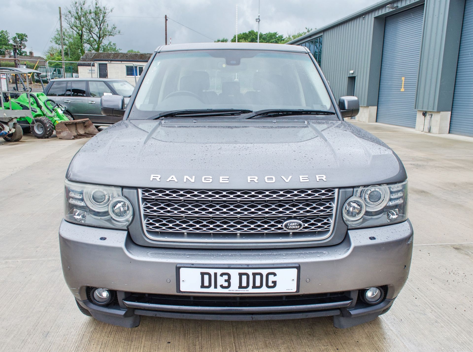 Range Rover Vogue TDV8 Auto 5 door estate car Registration Number: D13 DDG Date of Registration: - Image 5 of 28