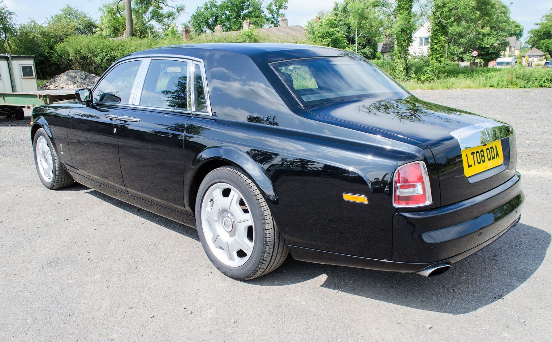 Rolls Royce Phantom VII 6.75 litre petrol 4 door saloon car  Reg No: LT 08 ODA Date of Registration: - Image 6 of 44