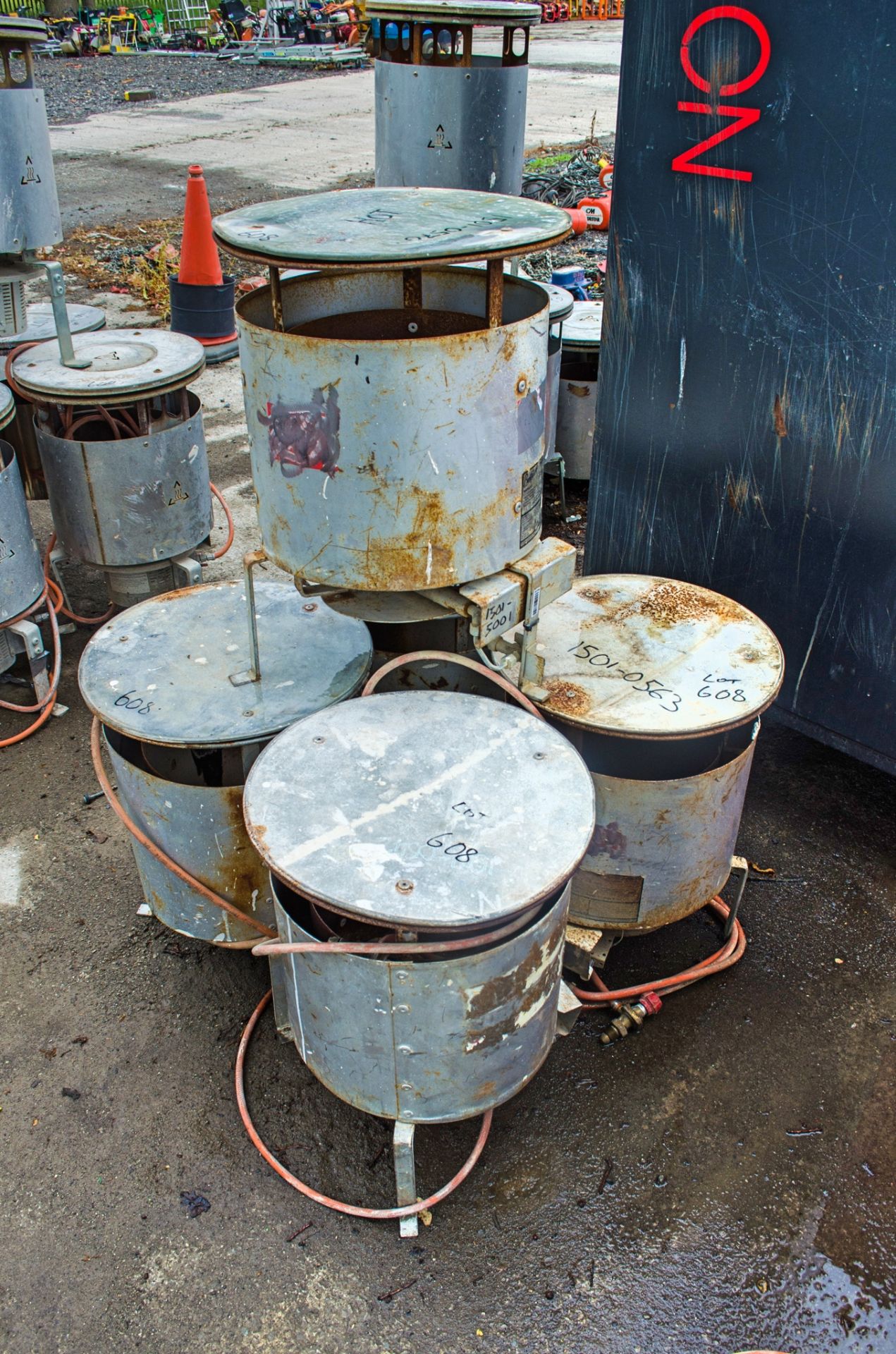 5 - Calor gas fired dust bin heaters