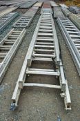 Aluminium 3 stage extending ladder 3359-0257