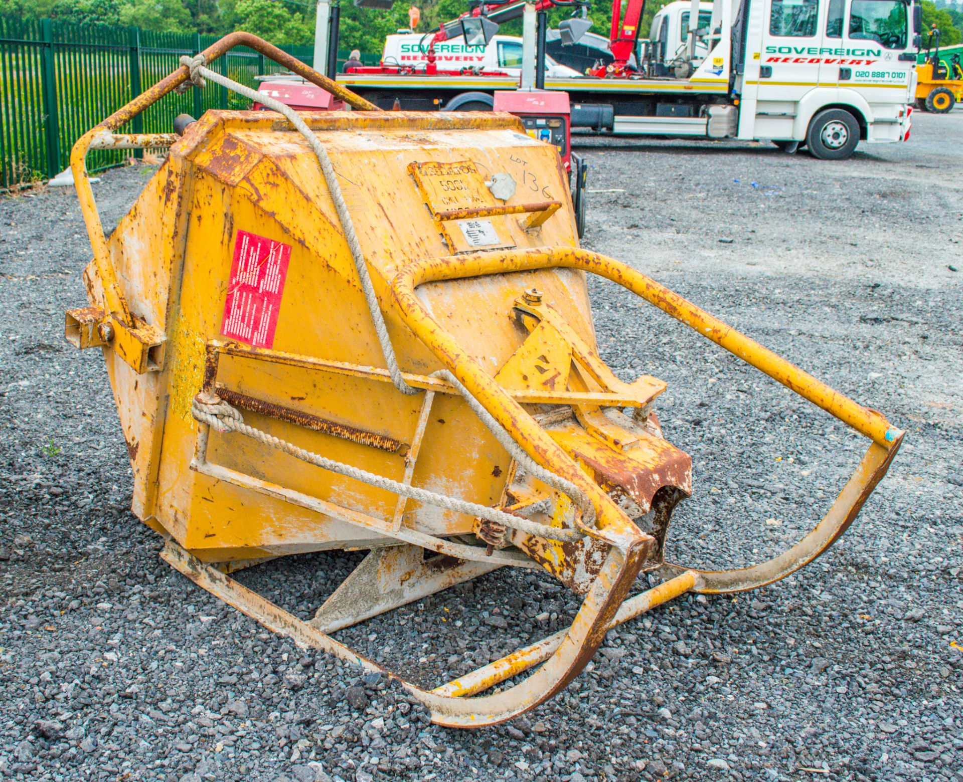 Secatol 500 litre/1200kg concrete crane skip/chute