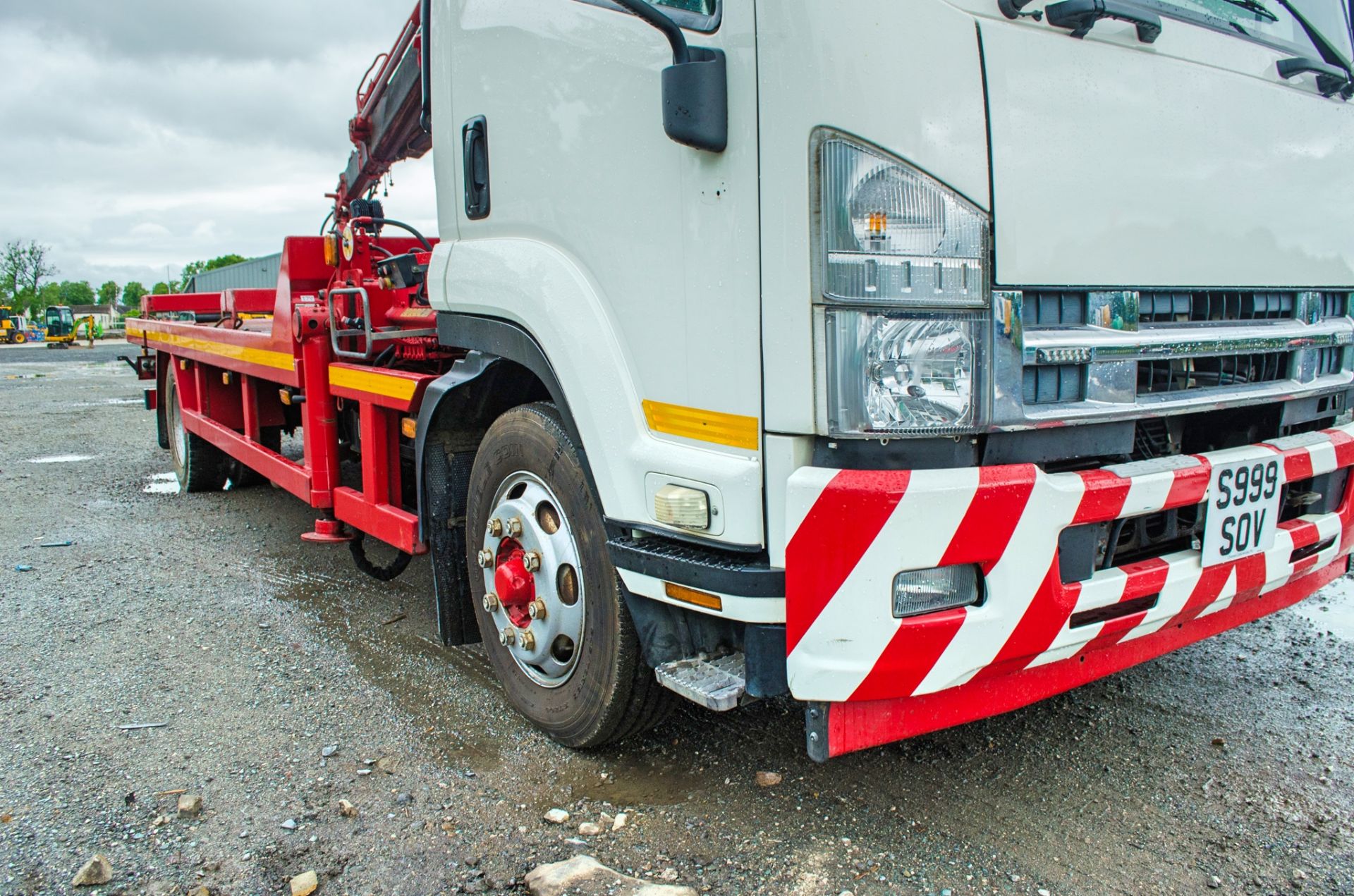 Isuzu F120.240 12 tonne 4 x 2 flat bed recovery truck  Reg Number: LK09 GPE (Registration on - Image 15 of 23