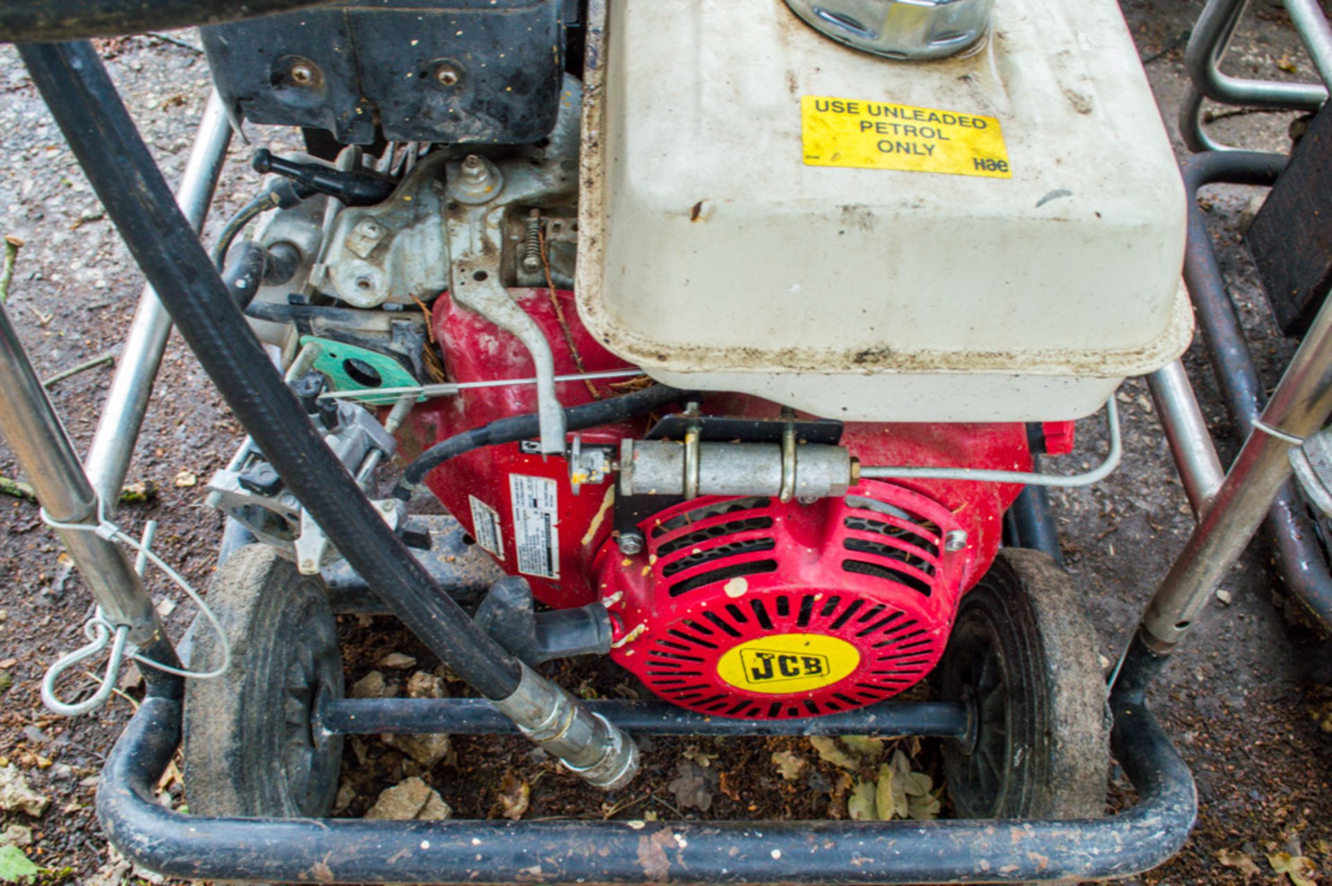 JCB Beaver petrol driven hydraulic power pack ** In disrepair ** - Image 2 of 2