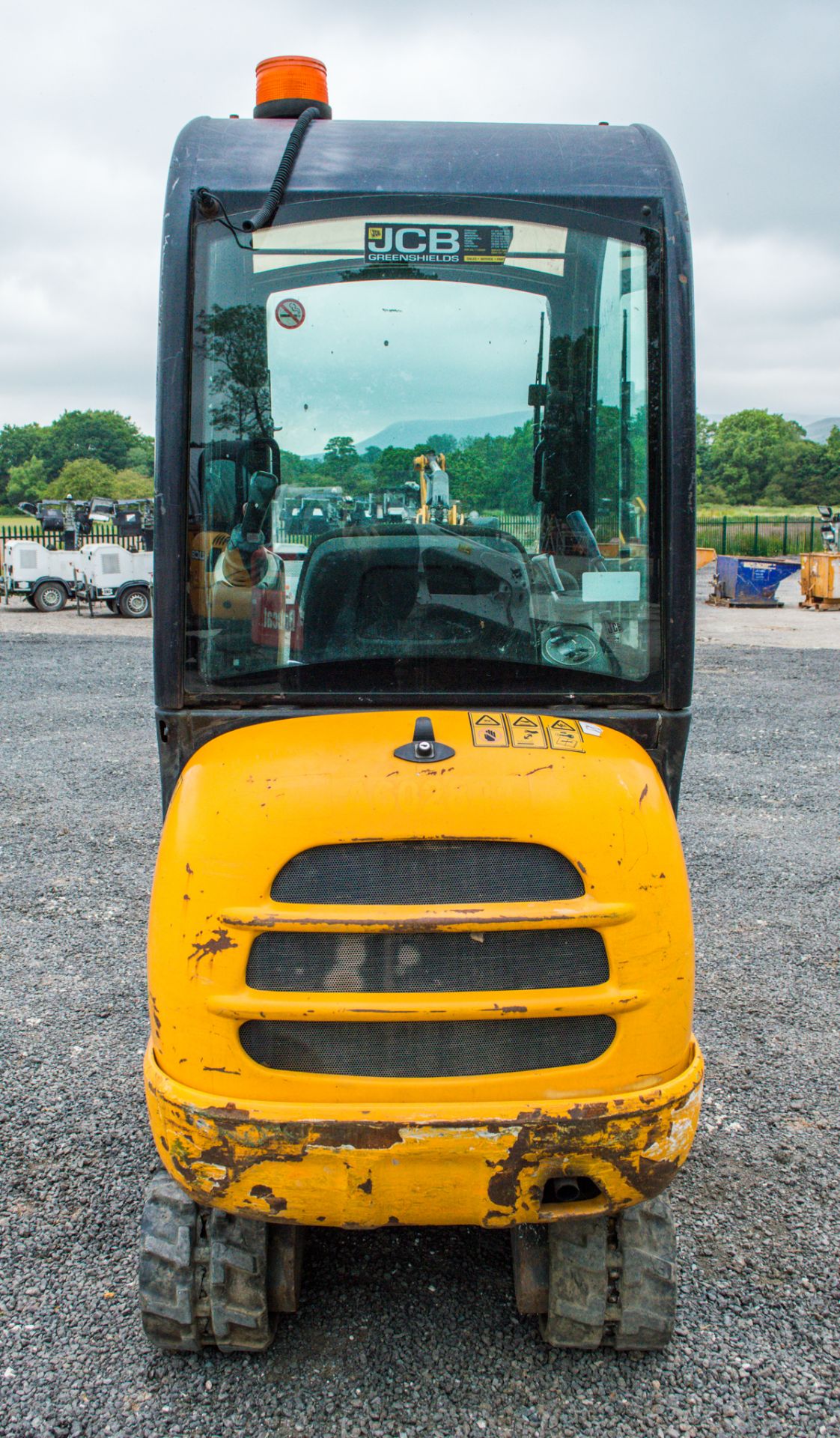 JCB 8016 1.6 tonne rubber tracked mini excavator Year: 2013 S/N: 2071396 Recorded Hours: 2331 blade, - Image 6 of 16