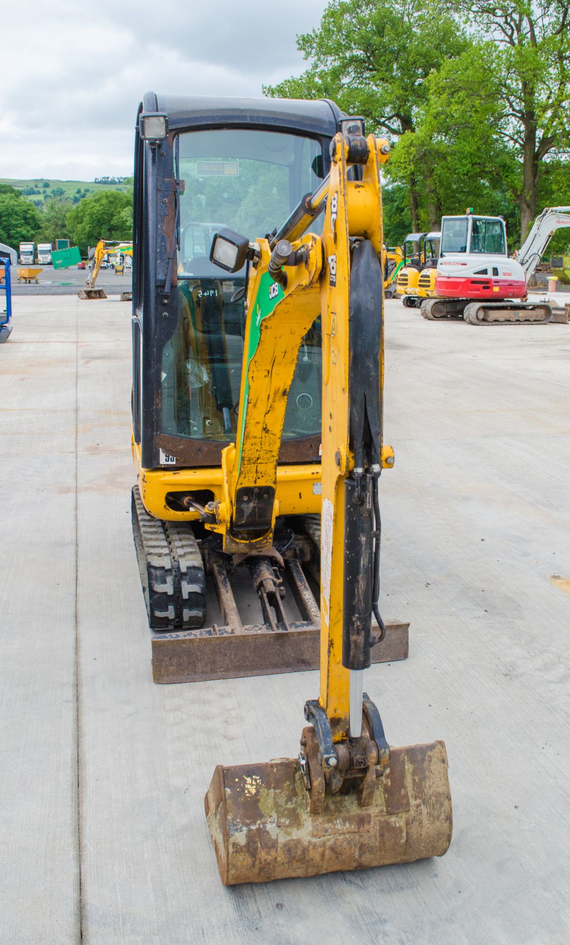JCB 801.6 1.6 tonne rubber tracked mini excavator  Year: 2014 S/N: 2071644 Recorded Hours: 1969 - Image 5 of 19