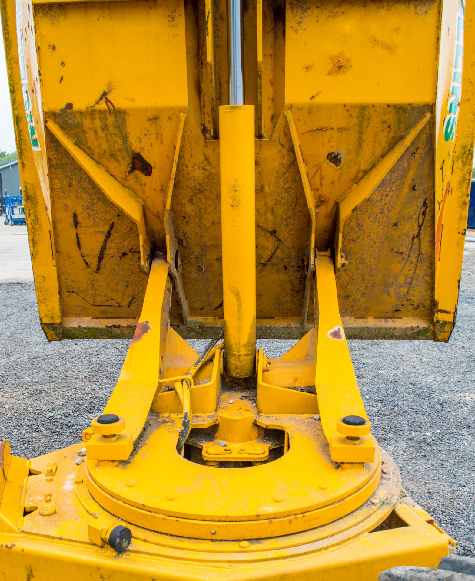 Barford SXR3000 3 tonne swivel skip dumper - Image 16 of 21