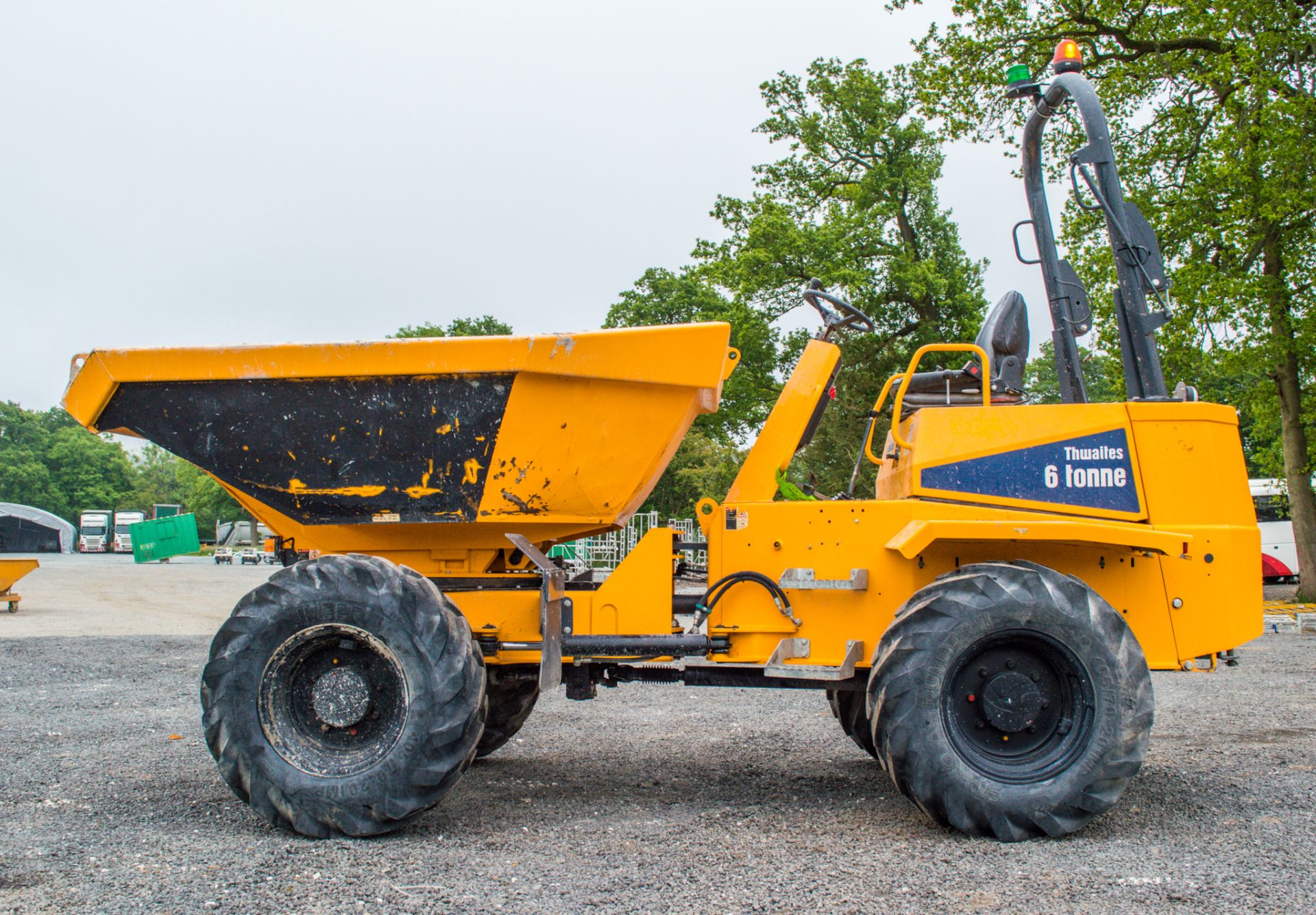 Thwaites 6 tonne swivel skip dumper  Year: 2018 S/N: SLCM20621803E3922 Recorded Hours: 790 - Image 8 of 20