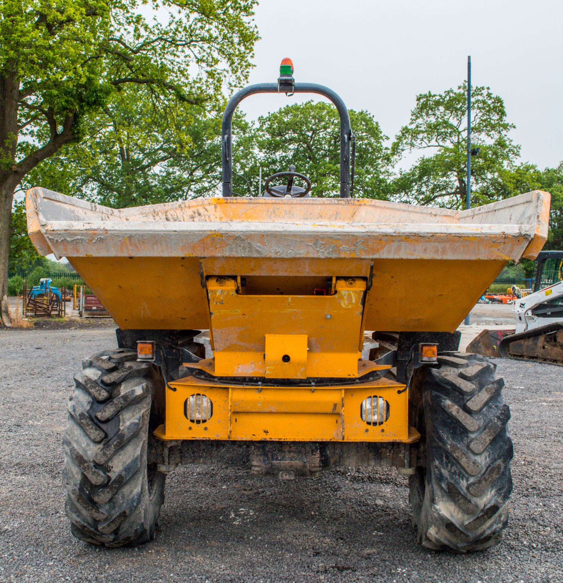 Thwaites 6 tonne swivel skip dumper  Year: 2018 S/N: SLCM20621803E3922 Recorded Hours: 790 - Image 5 of 20