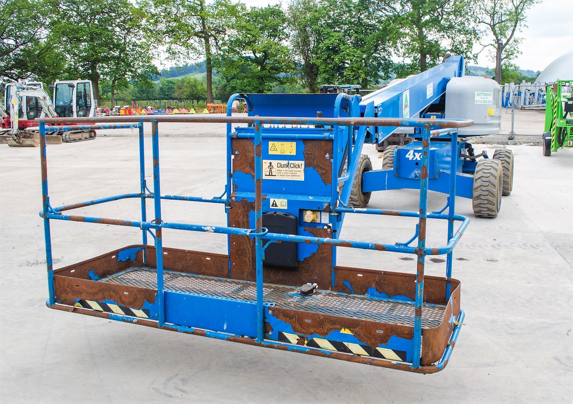 Genie S-45 diesel driven 45 ft boom lift access platform Year: 2014 S/N: 54514-18197 Recorded Hours: - Image 5 of 18