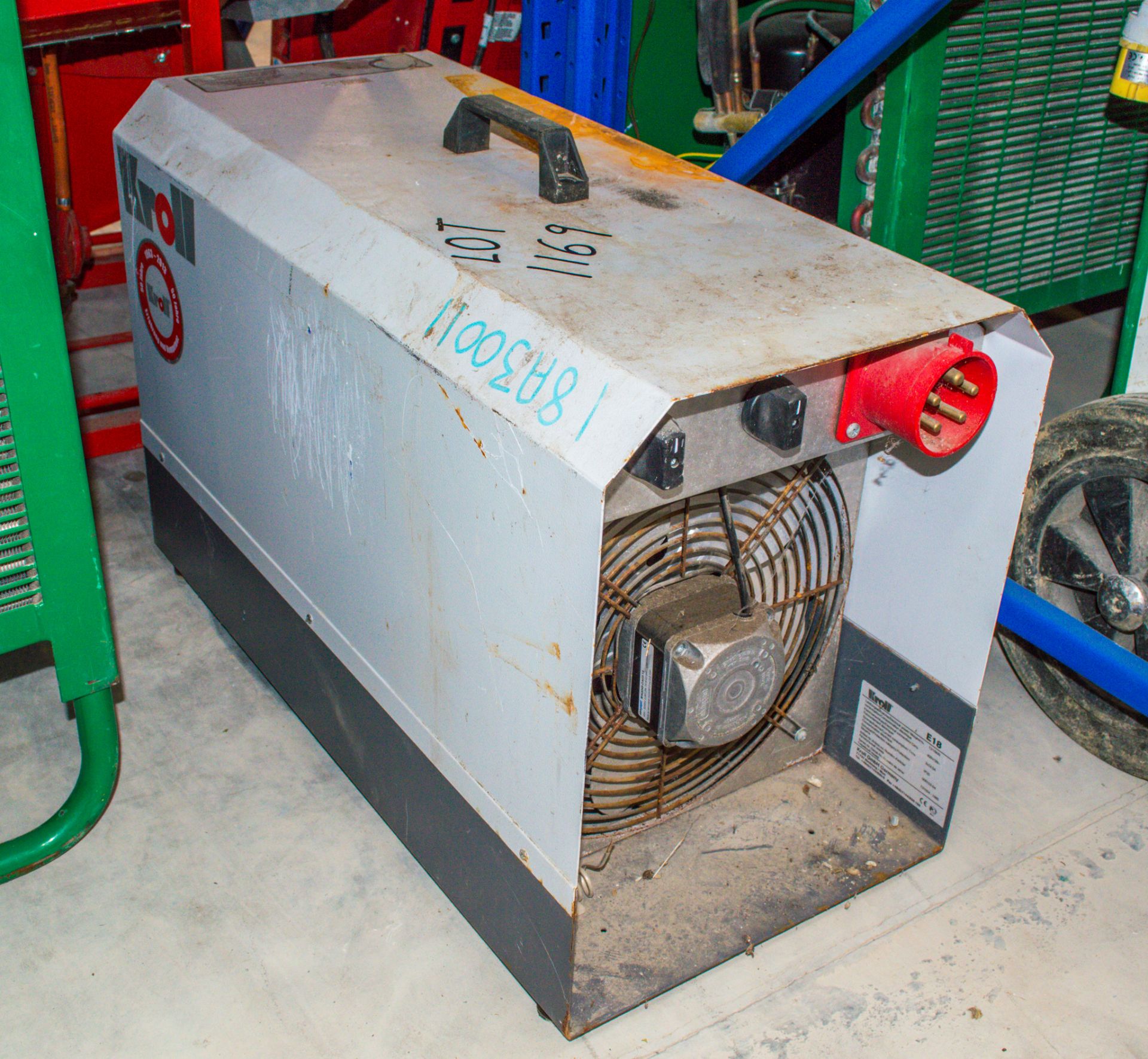 Kroll 3 phase fan heater 18A30011