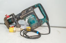 Makita HM0871C 110v SDS rotary hammer drill 05011648