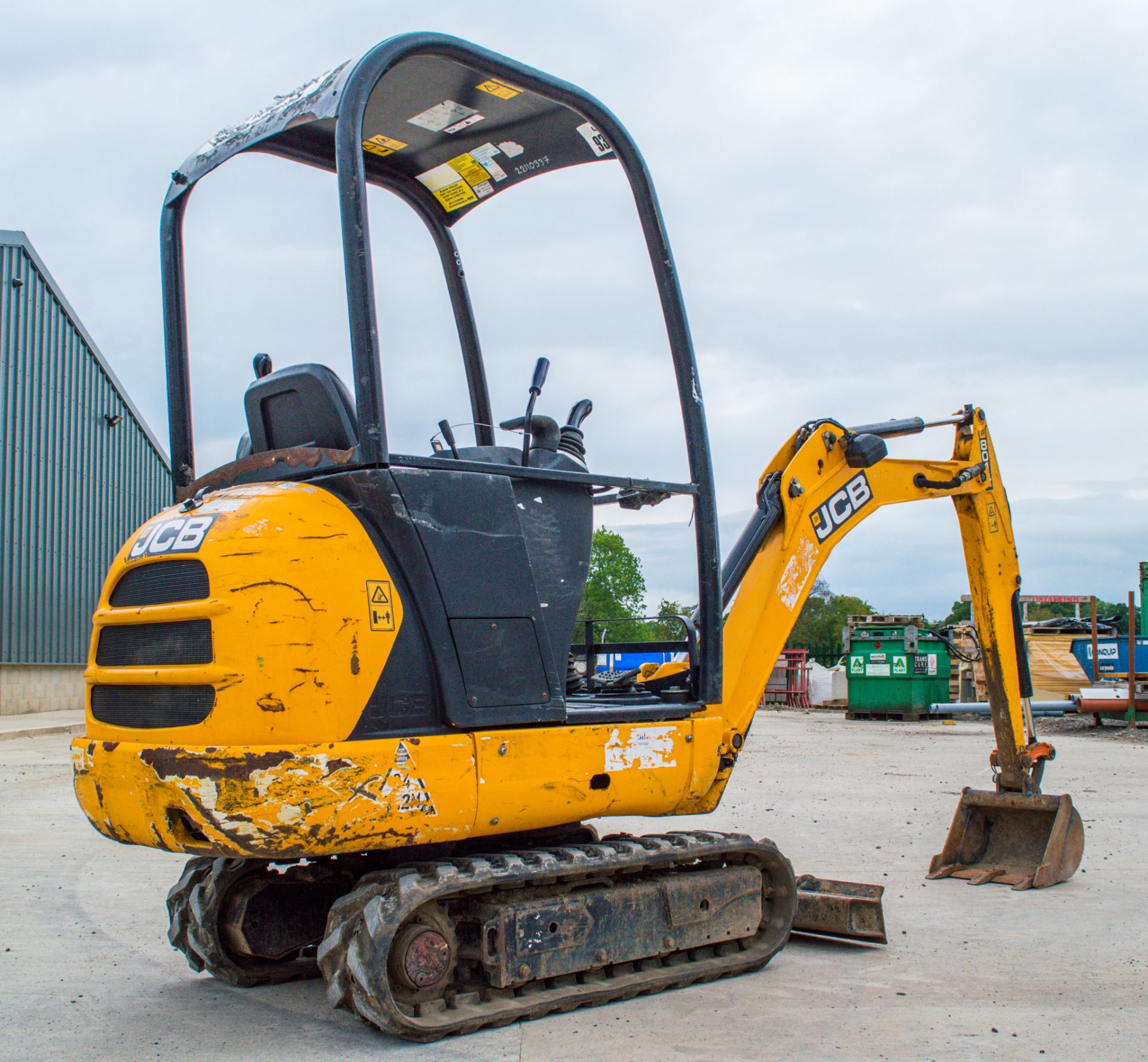 JCB 8014 CTS 1.5 tonne rubber tracked mini excavator Year: 2015 S/N: 2070521 Recorded Hours: 1454 - Image 3 of 17