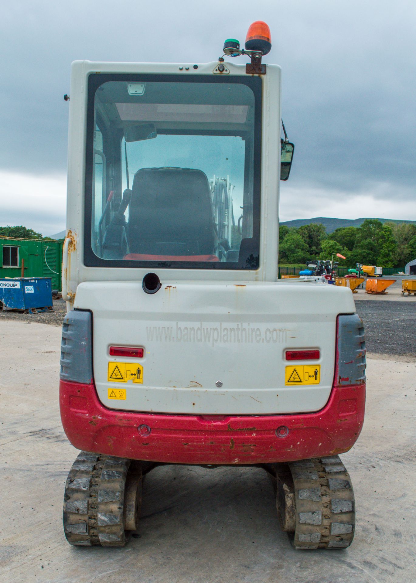 Takeuchi TB228 2.8 tonne rubber tracked excavator Year: 2015 S/N: 122804197 Recorded Hours: Not - Image 6 of 15