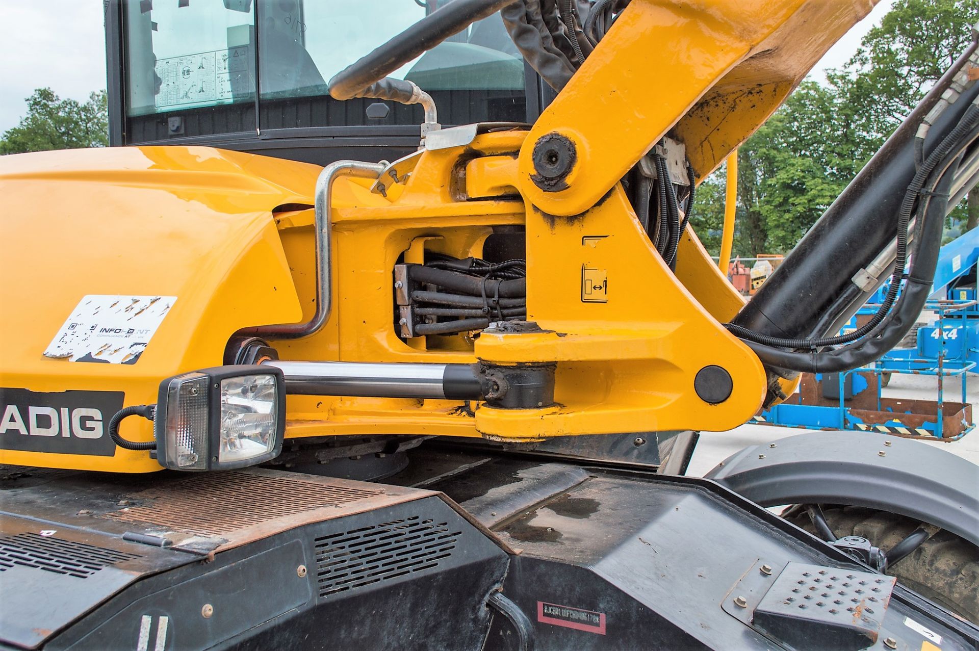 JCB Hydradig 110 W 11 tonne wheeled excavator Year: 2017  S/N: JCBW11CFCH2496178 Recorded Hours: - Image 18 of 28