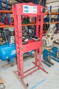 Sealey 30 tonne garage press