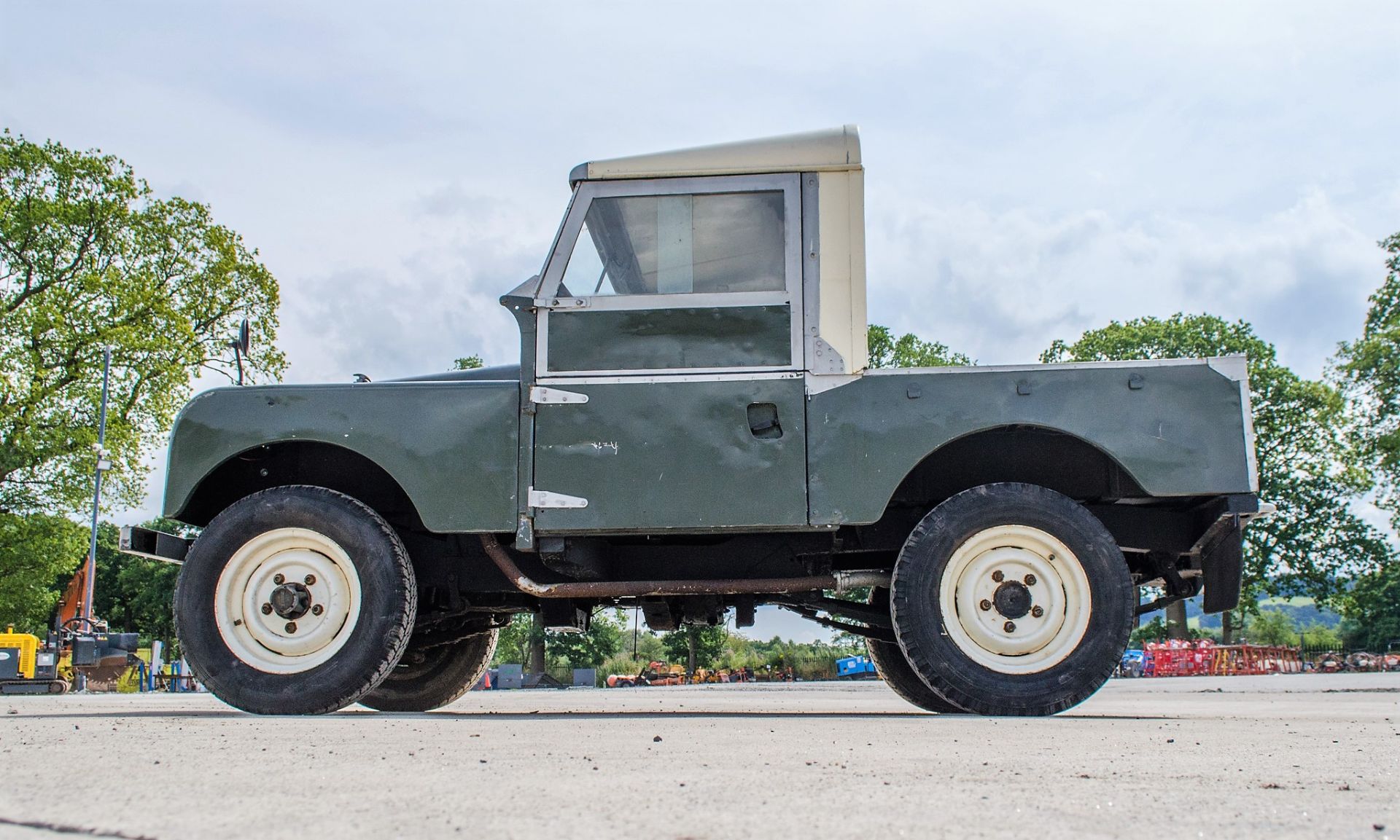 Land Rover Series 1 88 inch 4x4 diesel light utility vehicle Registration Number: NFR 173 Date of - Image 7 of 29