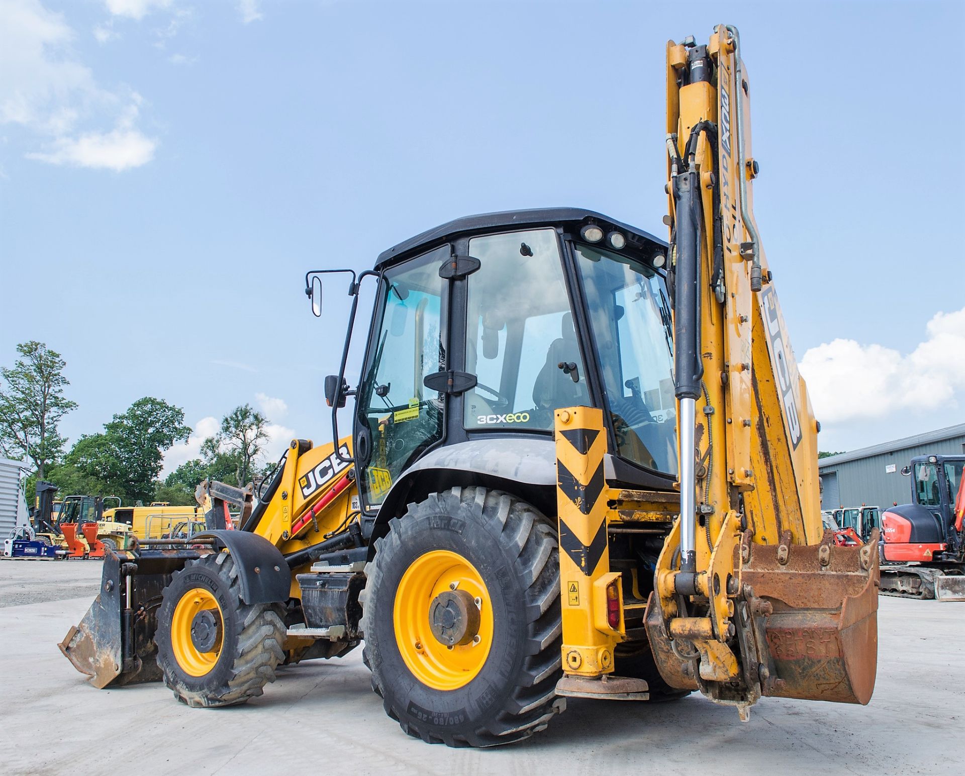 JCB 3CX Contractor back hoe loader  Year: 2011 S/N: 2012937 Recorded Hours: 4181 A562831 - Image 3 of 27