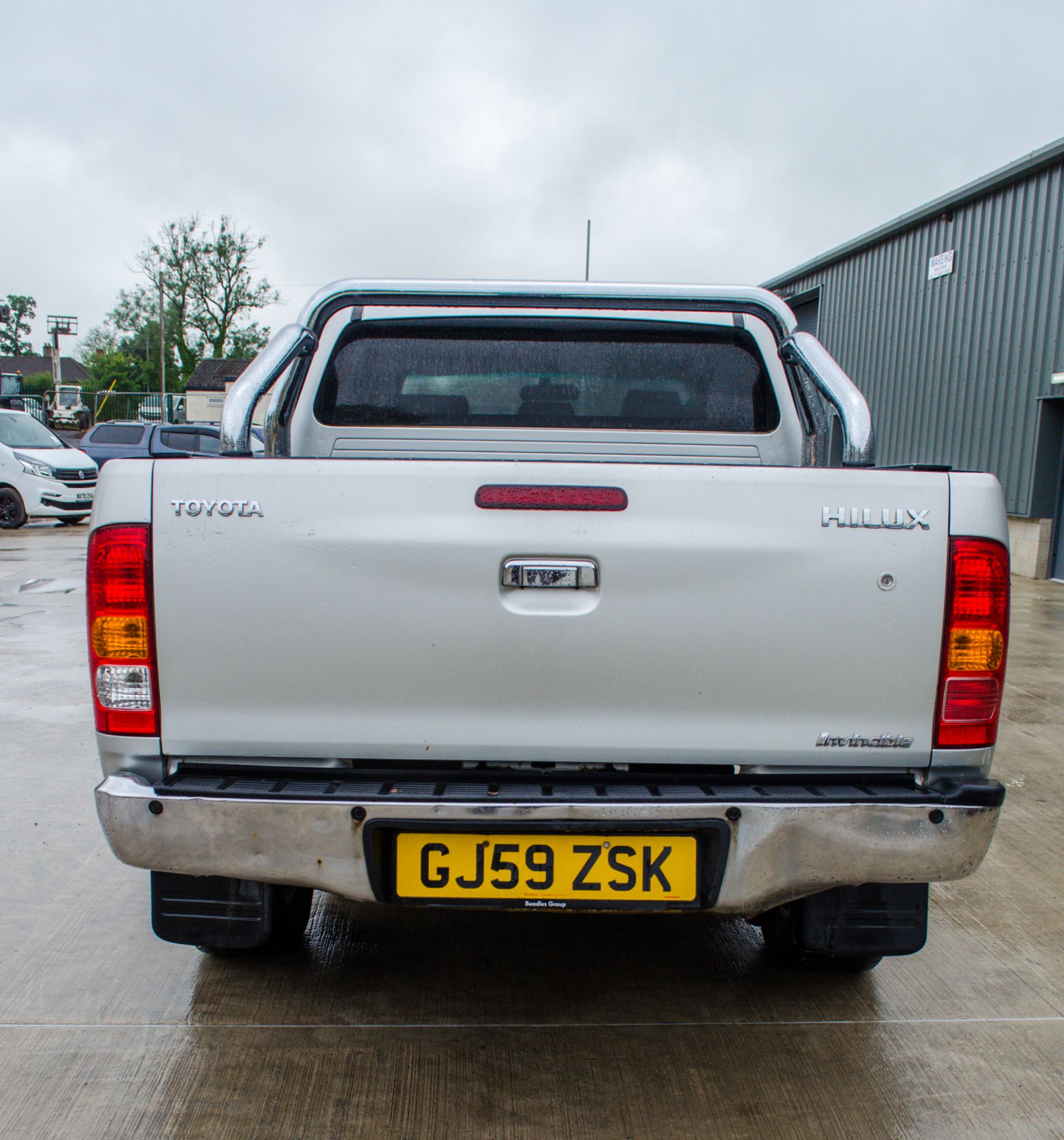 Toyota Hi-Lux Invincible 2982cc diesel 4 door double cab pick up Registration number: GJ59 ZSK - Image 6 of 18