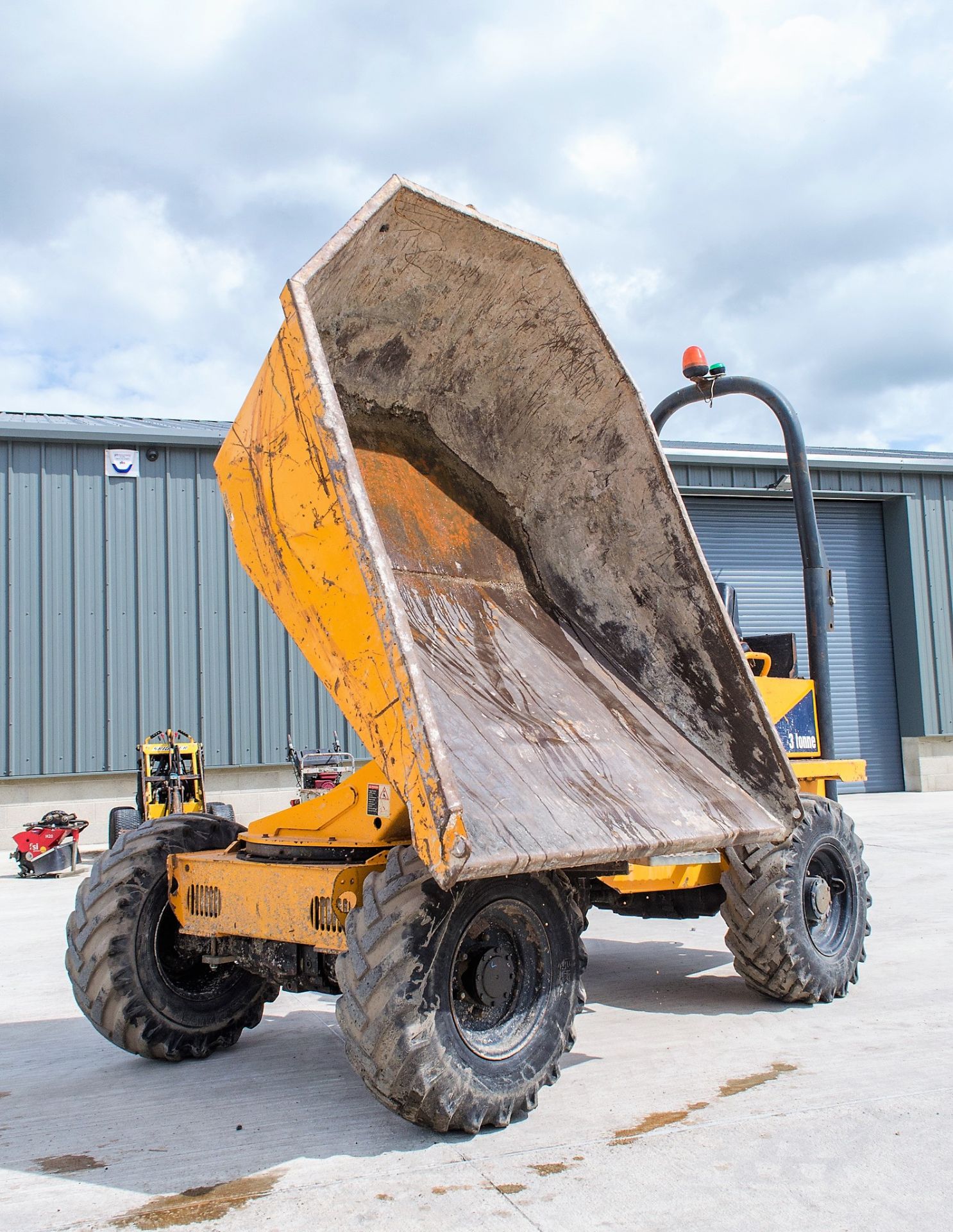 Thwaites 3 tonne swivel skip dumper Year: 2012 S/N: 1208C2421 Recorded Hours: 2506 21863 - Bild 9 aus 20