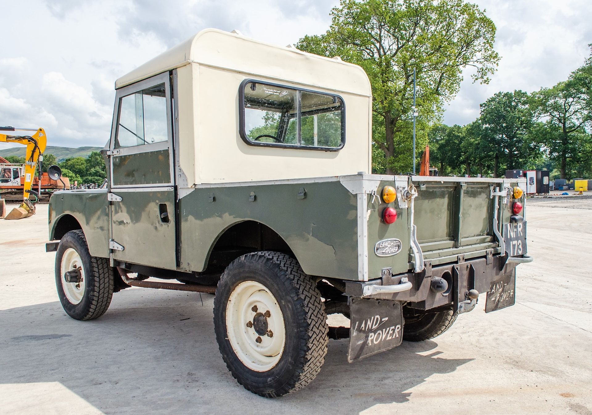 Land Rover Series 1 88 inch 4x4 diesel light utility vehicle Registration Number: NFR 173 Date of - Image 4 of 29