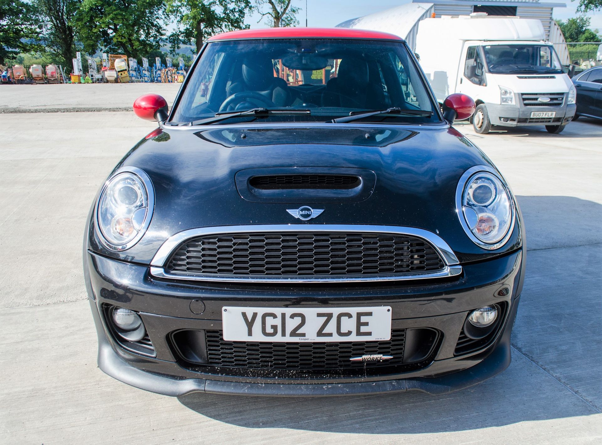 Mini John Cooper Works 1.6 petrol 3 door hatchback car Registration Number: YG12 ZCE Date of - Image 5 of 29