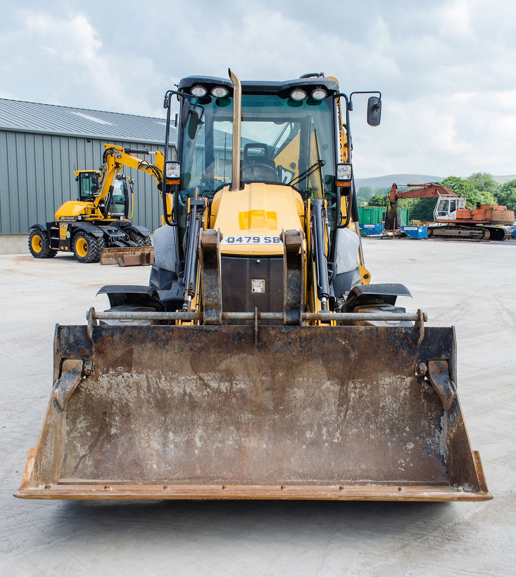 JCB 3CX Contractor back hoe loader  Year: 2011 S/N: 2012937 Recorded Hours: 4181 A562831 - Image 5 of 27
