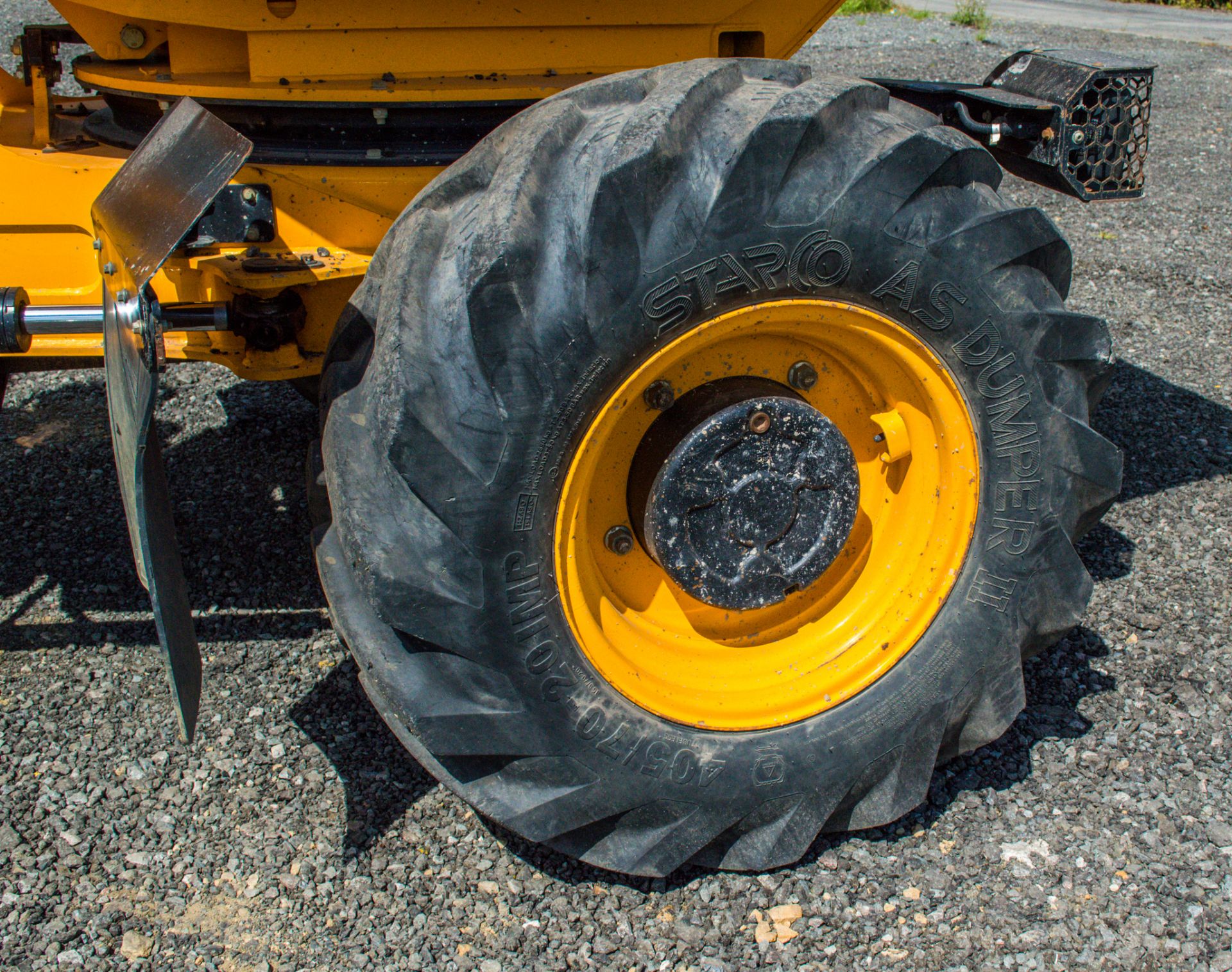 JCB 6T-1 6 tonne swivel skip dumper  Year: 2019 S/N: 2915356 Recorded Hours: 464 SD562 c/w front - Image 11 of 18