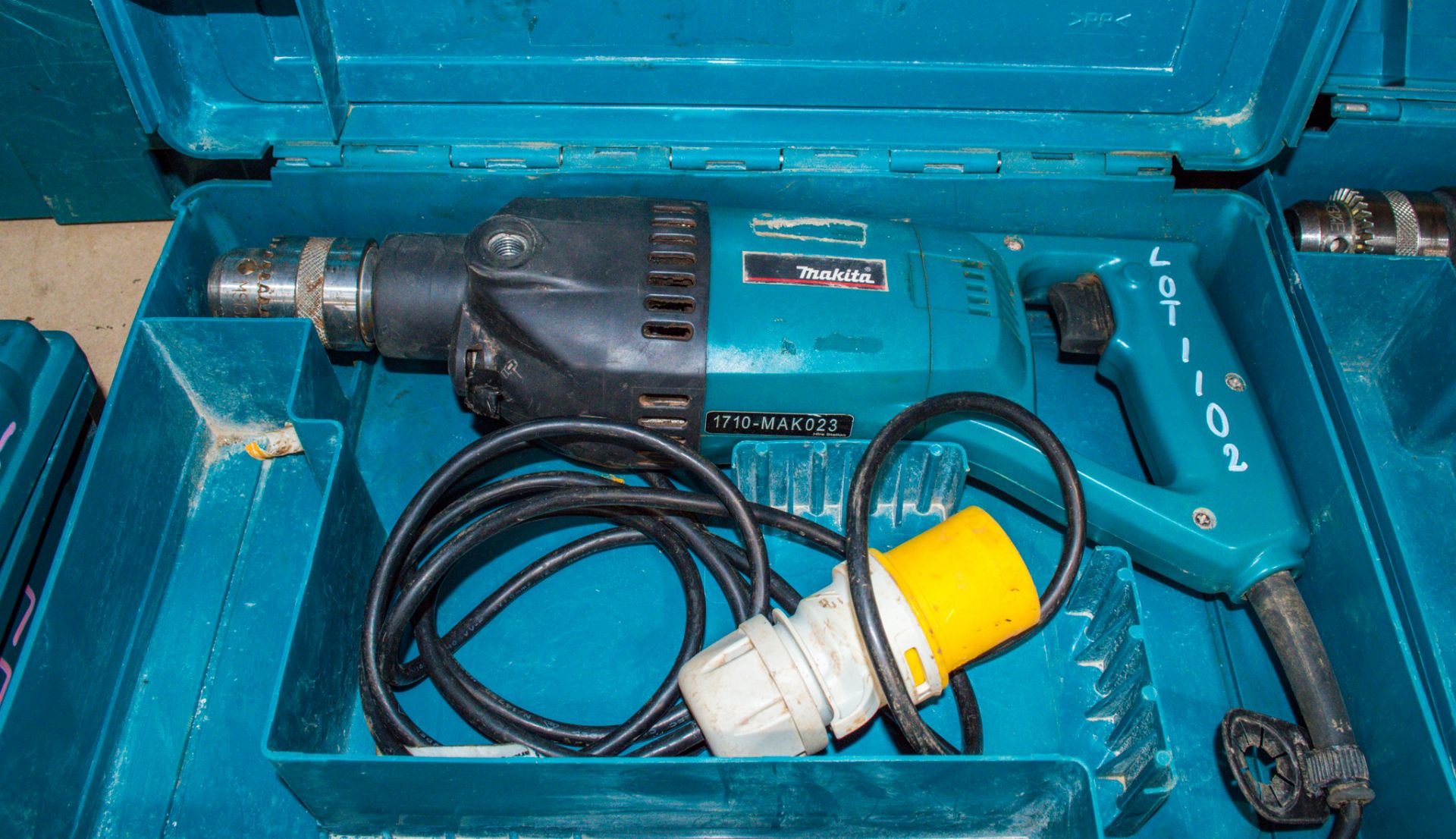 Makita 8406 110v power drill c/w carry case 1710MAK023
