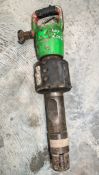 Pneumatic breaker A720887