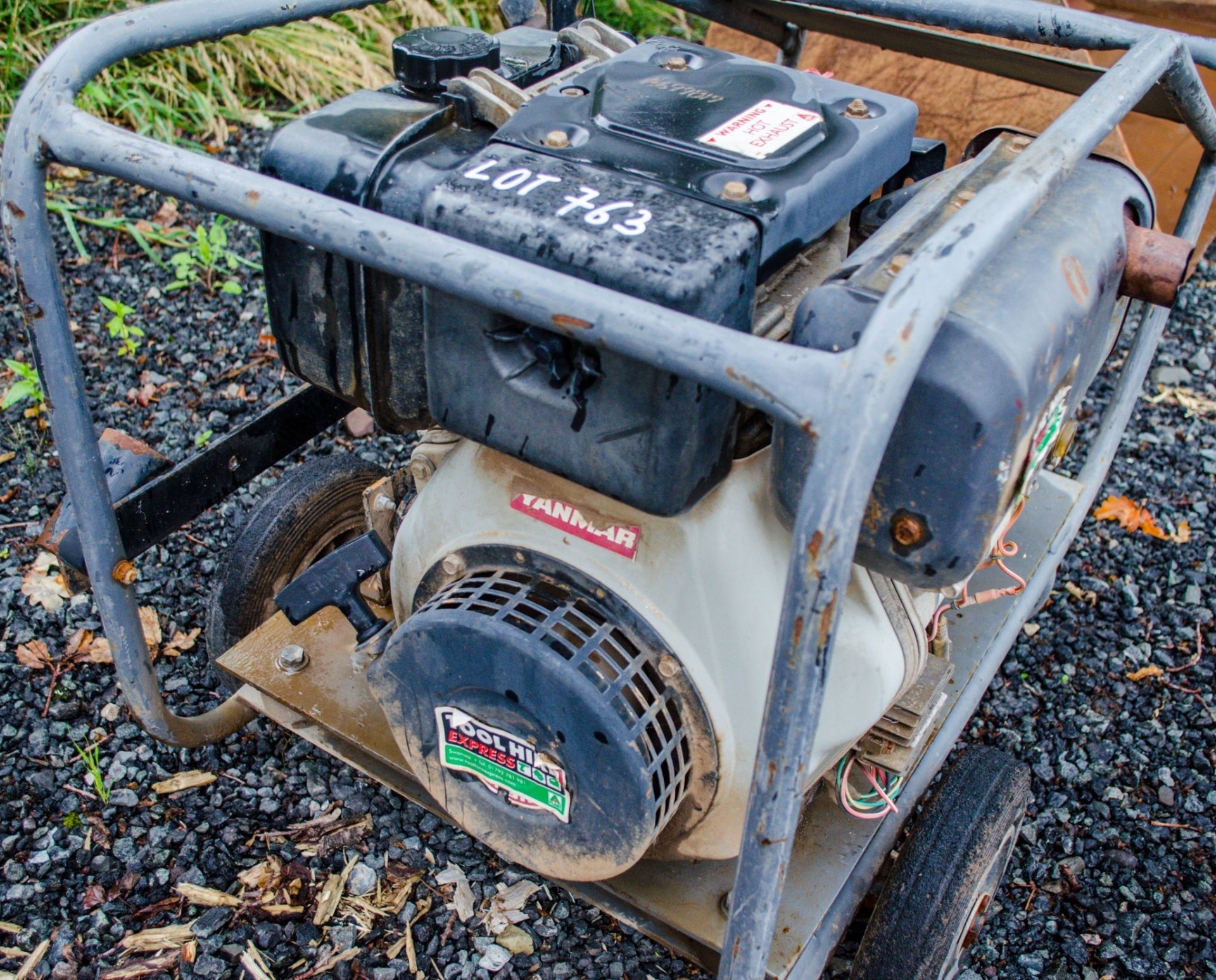 Diesel driven pressure washer  A699819 - Image 2 of 2