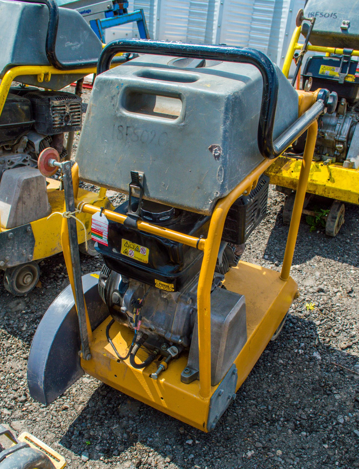 Wacker Neuson BFS 1345 petrol driven road saw 18FS020