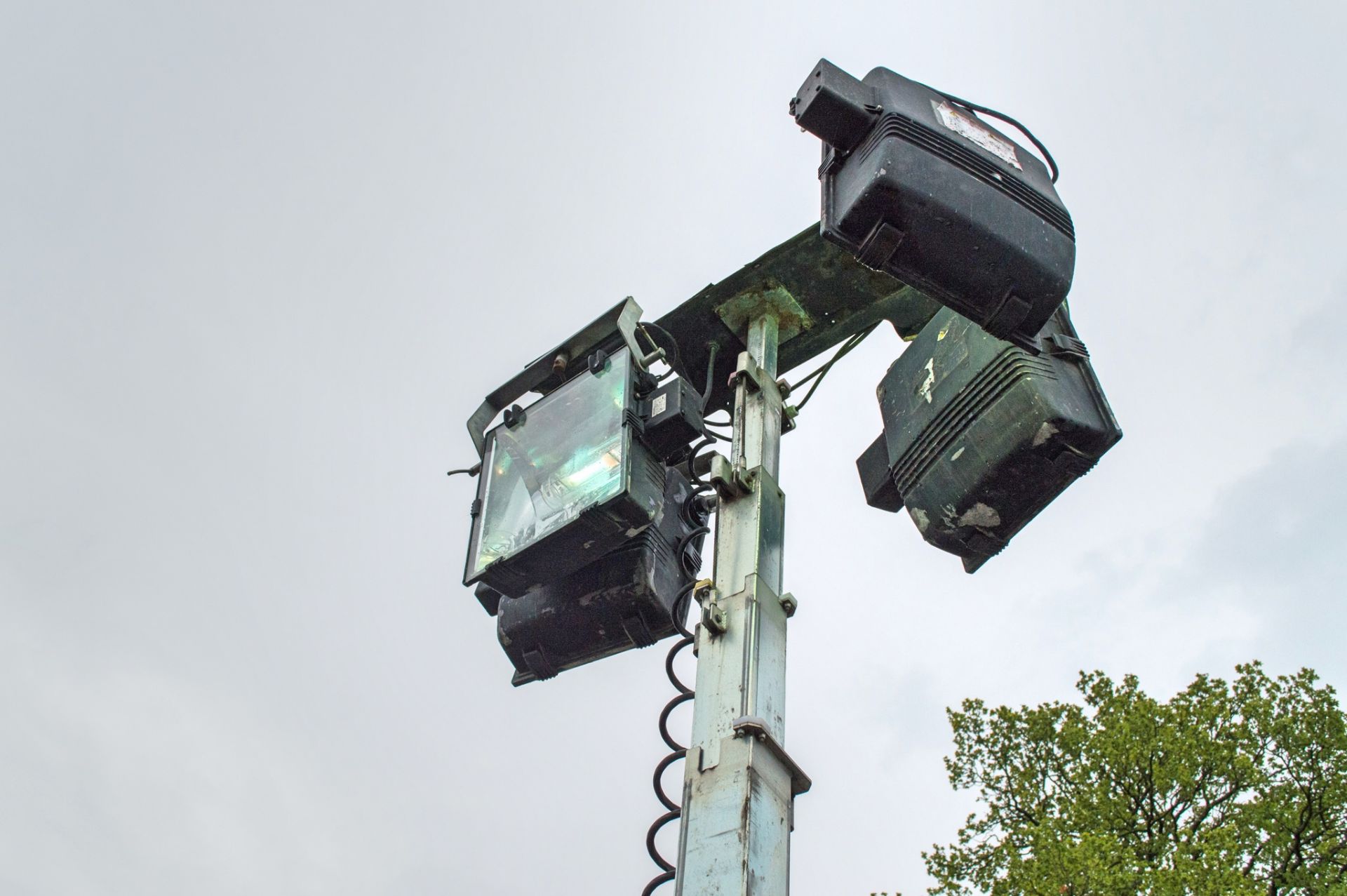 SMC TL-90 diesel driven fast tow tower light set Year: 2014 S/N: 1411003 Recorded Hours: 6418 - Image 4 of 6