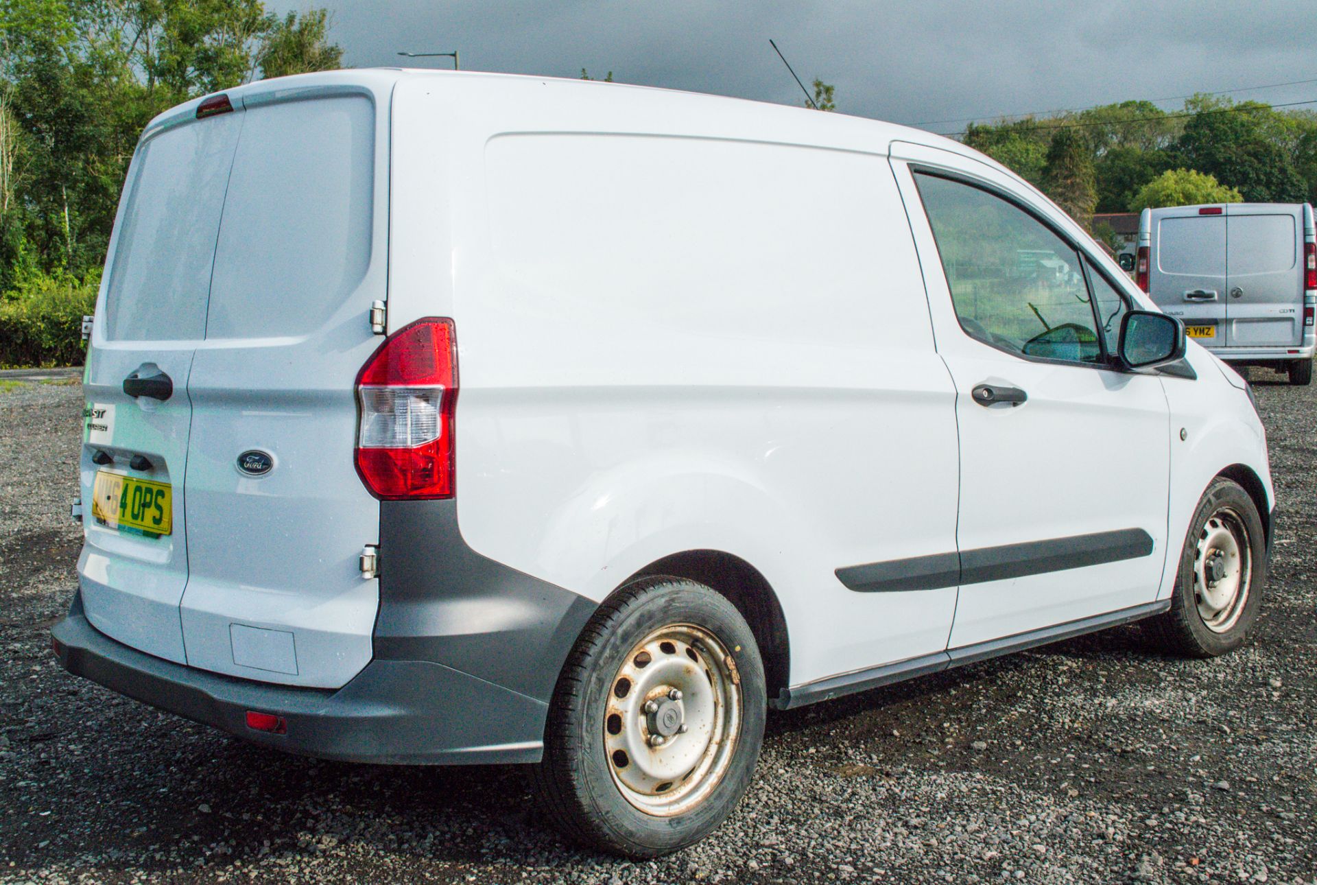 Ford Transit Courier TDCI 1499cc diesel panel van - Image 3 of 23