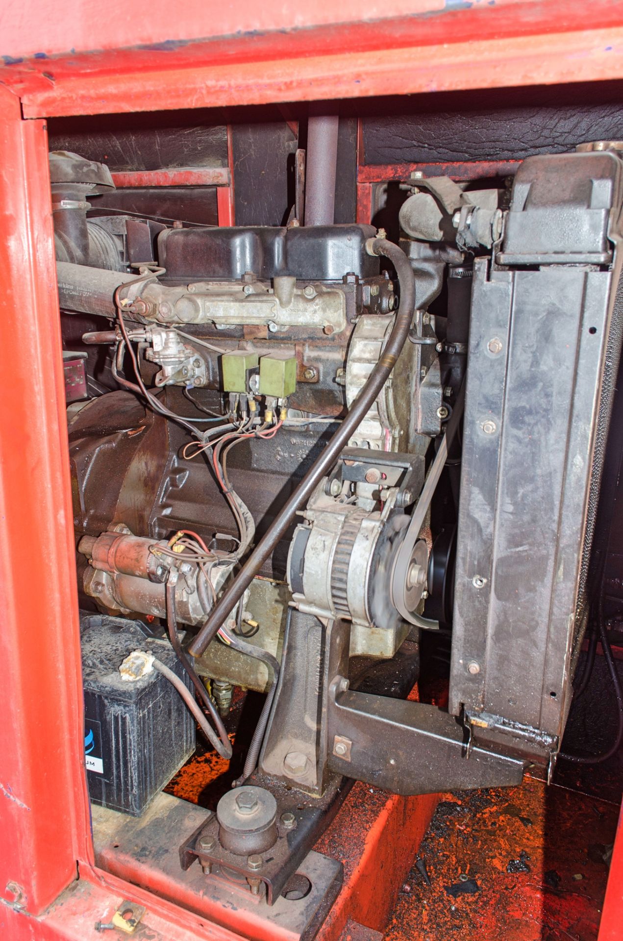 SMC G30 30 kva diesel driven generator S/N: G30092263 Recorded Hours: 8389 - Image 6 of 9