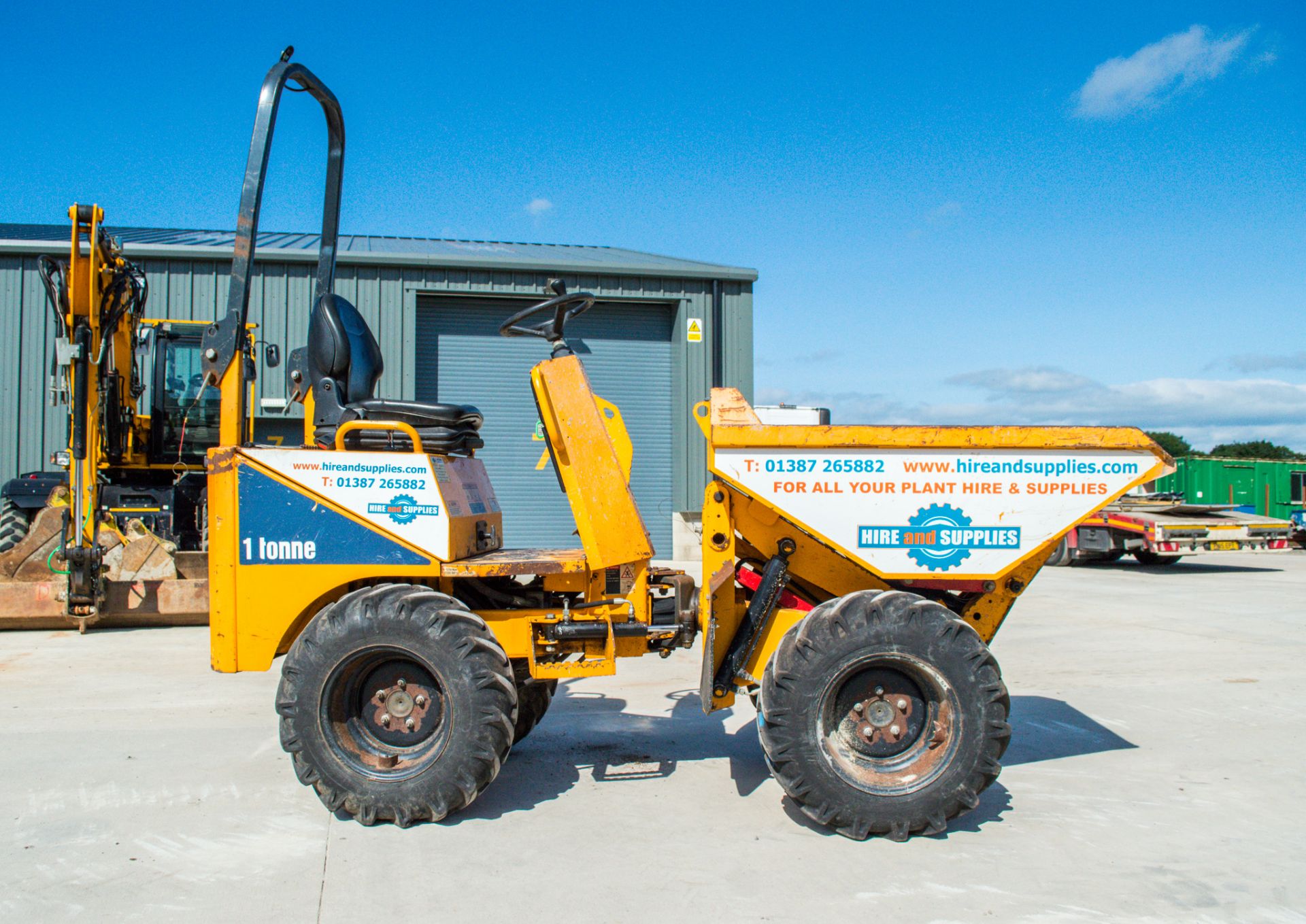 Thwaites 1 tonne hi-tip dumper Year: 2014 S/N: 7434 Recorded Hours: 1295 18272 - Image 7 of 18