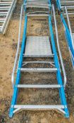 Lyte 4 tread fibre glass framed step ladder 330B0022