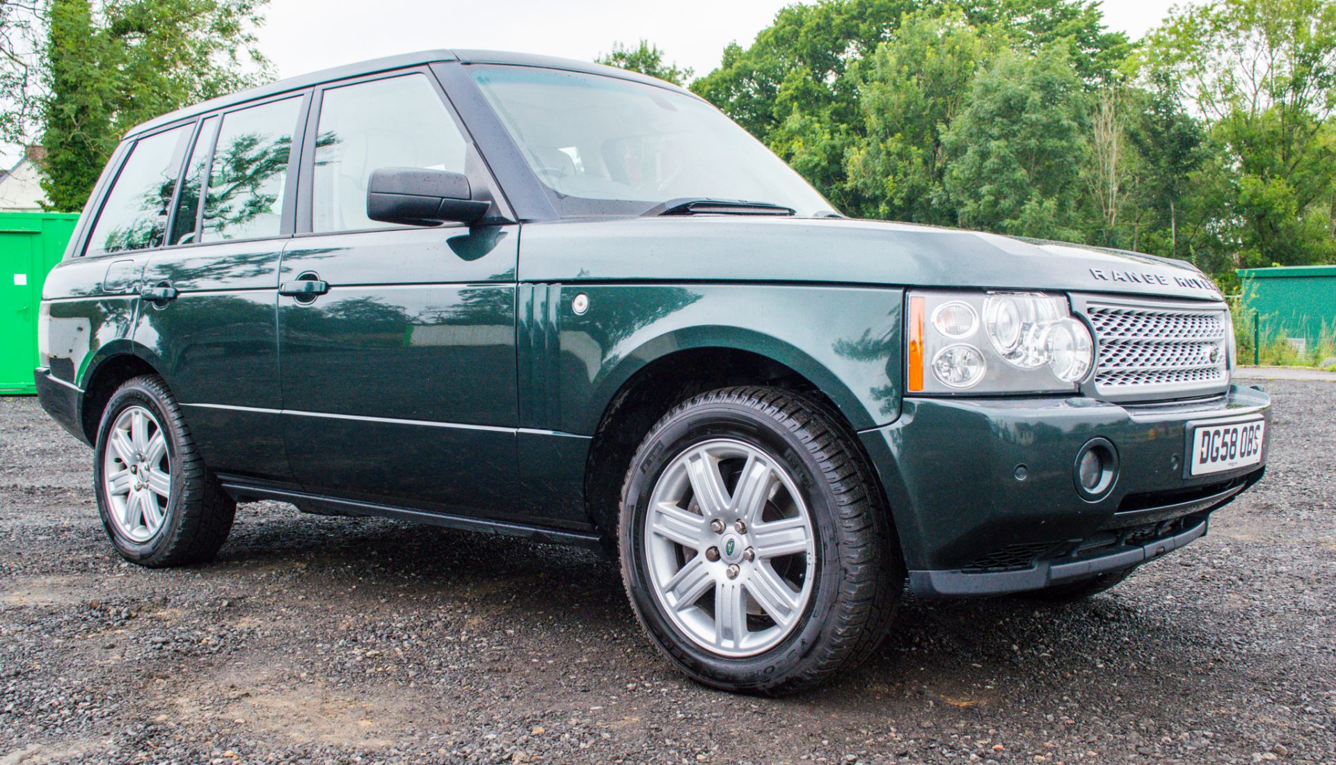 Range Rover VOGUE TDV8 3.6 diesel 5 door estate car Registration number: DG58 OBS Date of - Image 2 of 34