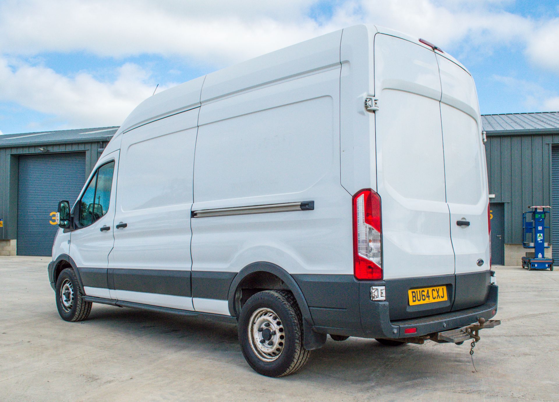 Ford Transit 350 RWD 2.2 TDCI 100 LWB high roof diesel panel van - Image 4 of 22