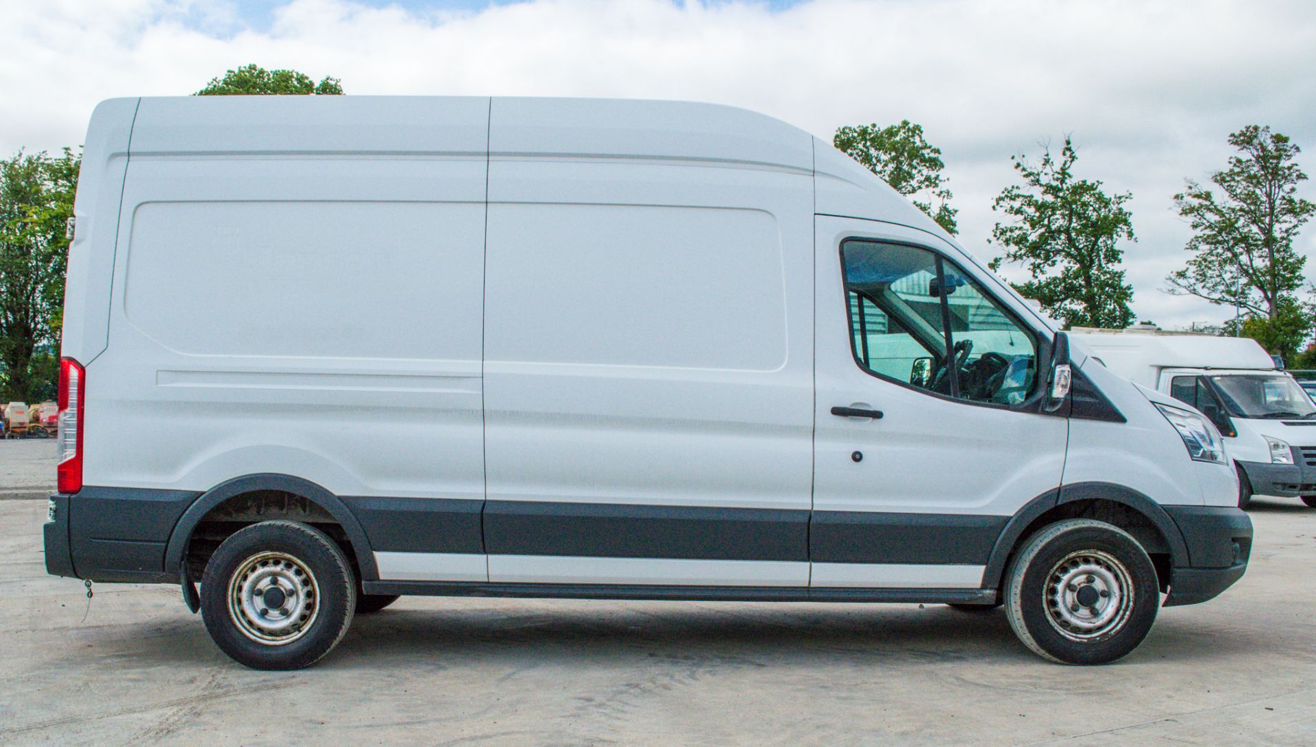 Ford Transit 350 RWD 2.2 TDCI 100 LWB high roof diesel panel van - Image 7 of 22