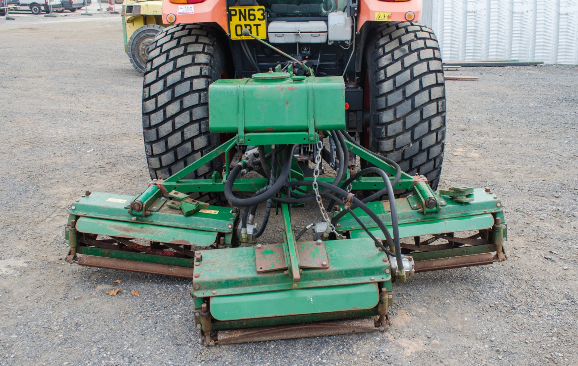 Kubota M6060 hydraulic shuttle 4x4 diesel tractor Registration Number: PN63 OBT Date of - Image 25 of 33