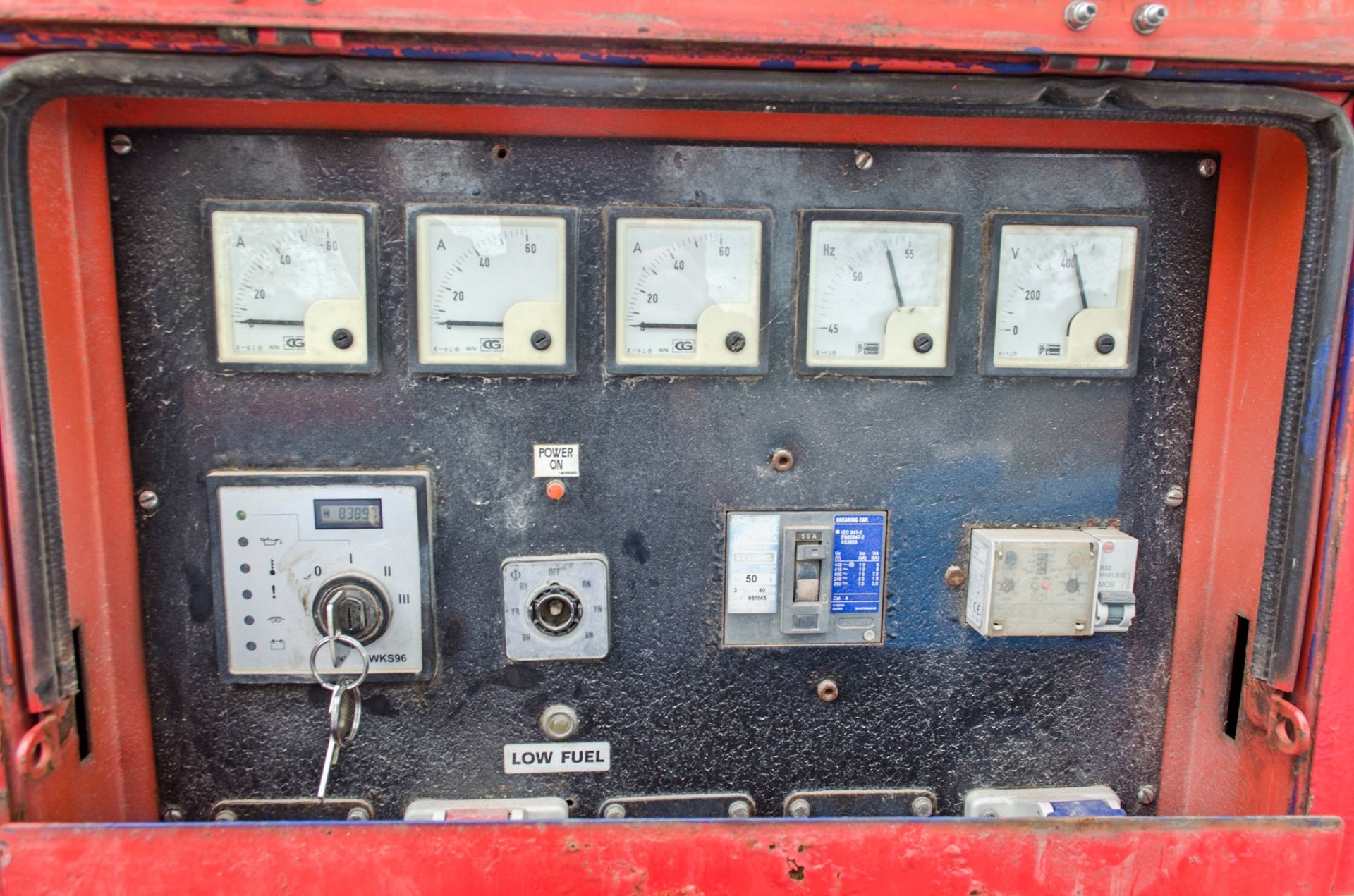 SMC G30 30 kva diesel driven generator S/N: G30092263 Recorded Hours: 8389 - Image 3 of 9