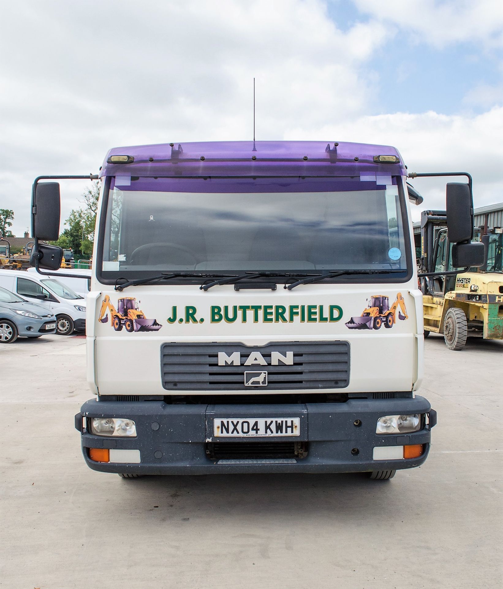 MAN LE8.180 4 x 2 7.5 tonne beaver tail plant lorry  Registration Number: NX04 KWH Date of - Image 5 of 20