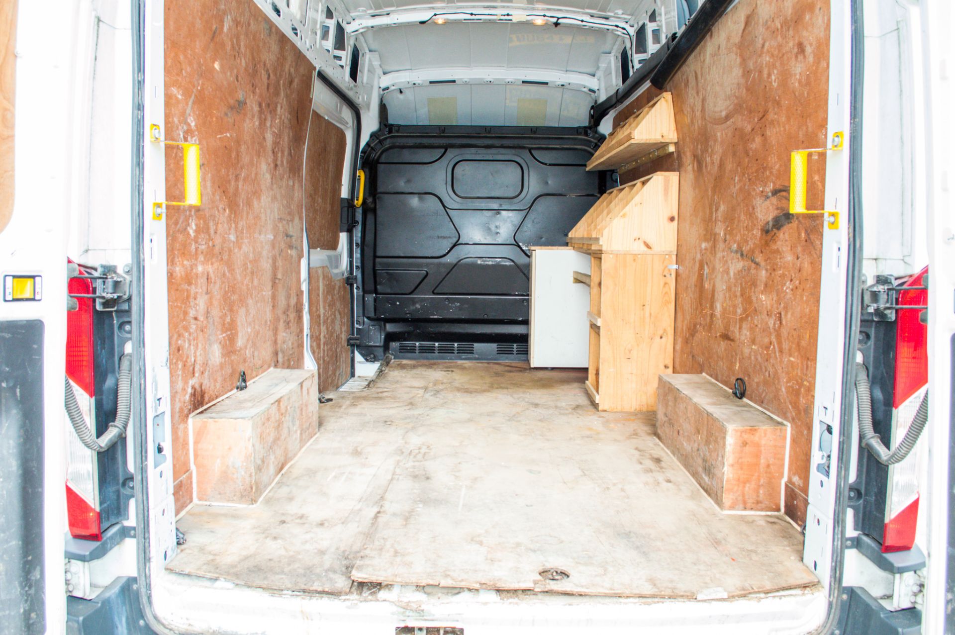 Ford Transit 350 RWD 2.2 TDCI 100 LWB high roof diesel panel van - Image 21 of 22