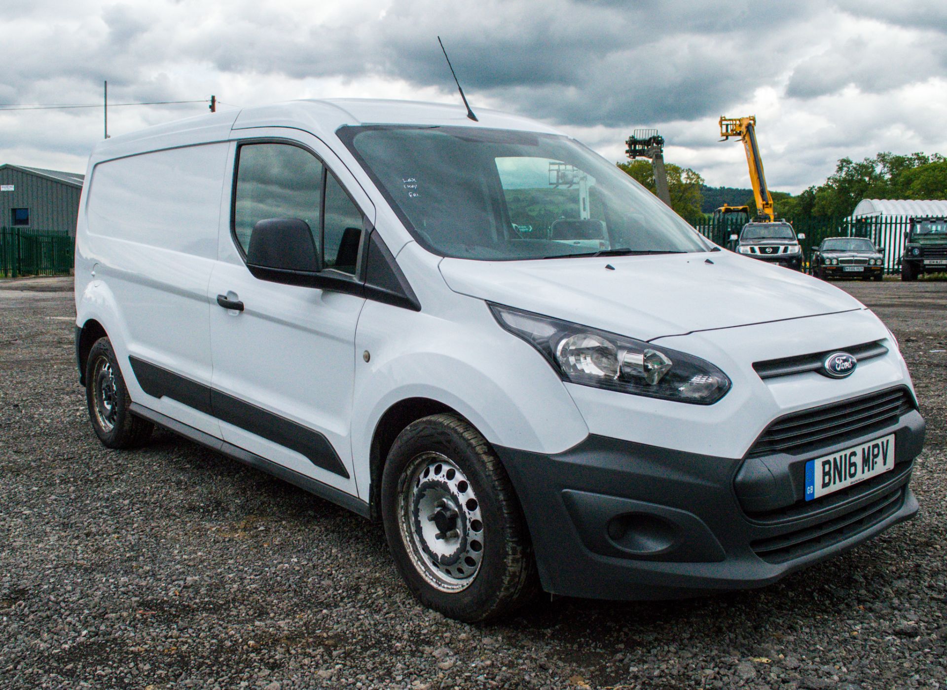 Ford Transit Connect 1.6 TDCI 95 240 L2 diesel panel van - Image 2 of 27