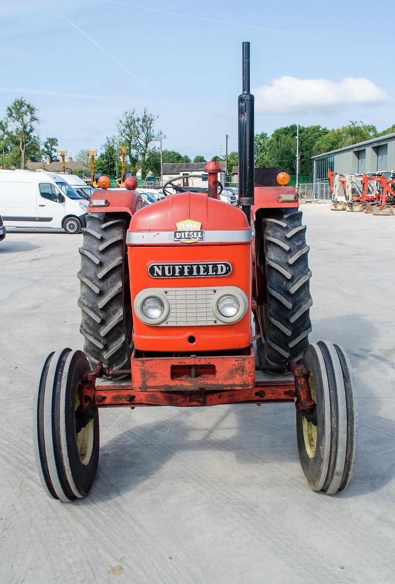 Nuffield 4/65 diesel 2WD tractor Registration Number: OSS 537G Date of Registration: 19/05/1969 - Image 5 of 18