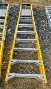 Lyte 8 tread fibreglass framed step ladder 19025025
