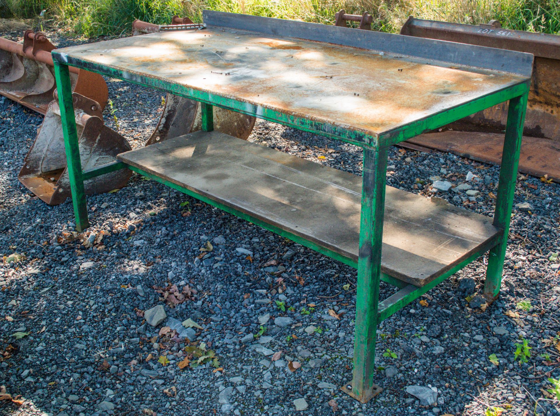 Steel work bench