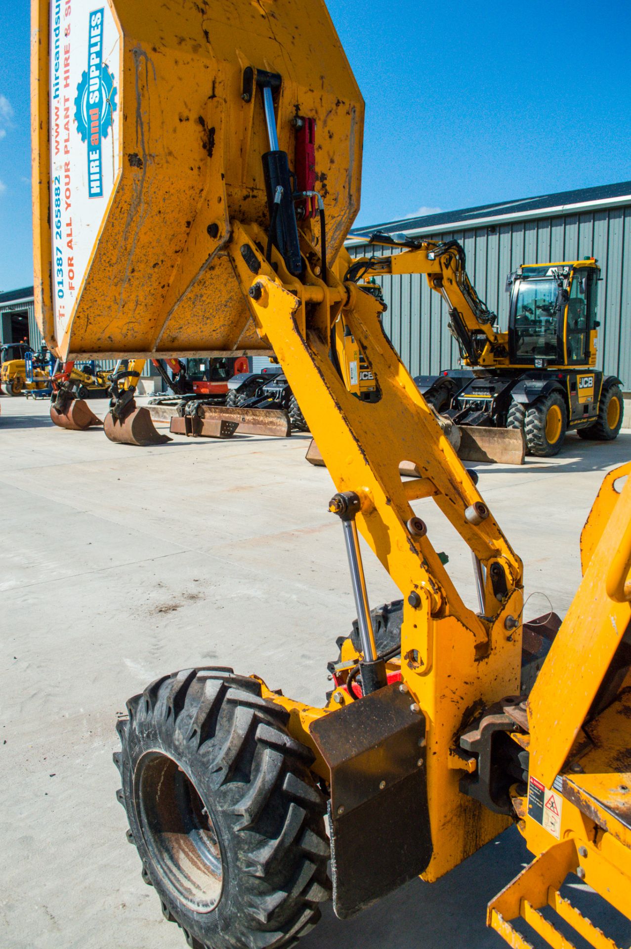 Thwaites 1 tonne hi-tip dumper Year: 2014 S/N: 7434 Recorded Hours: 1295 18272 - Image 15 of 18