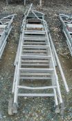 Centanre aluminium step ladder/podium LL1535