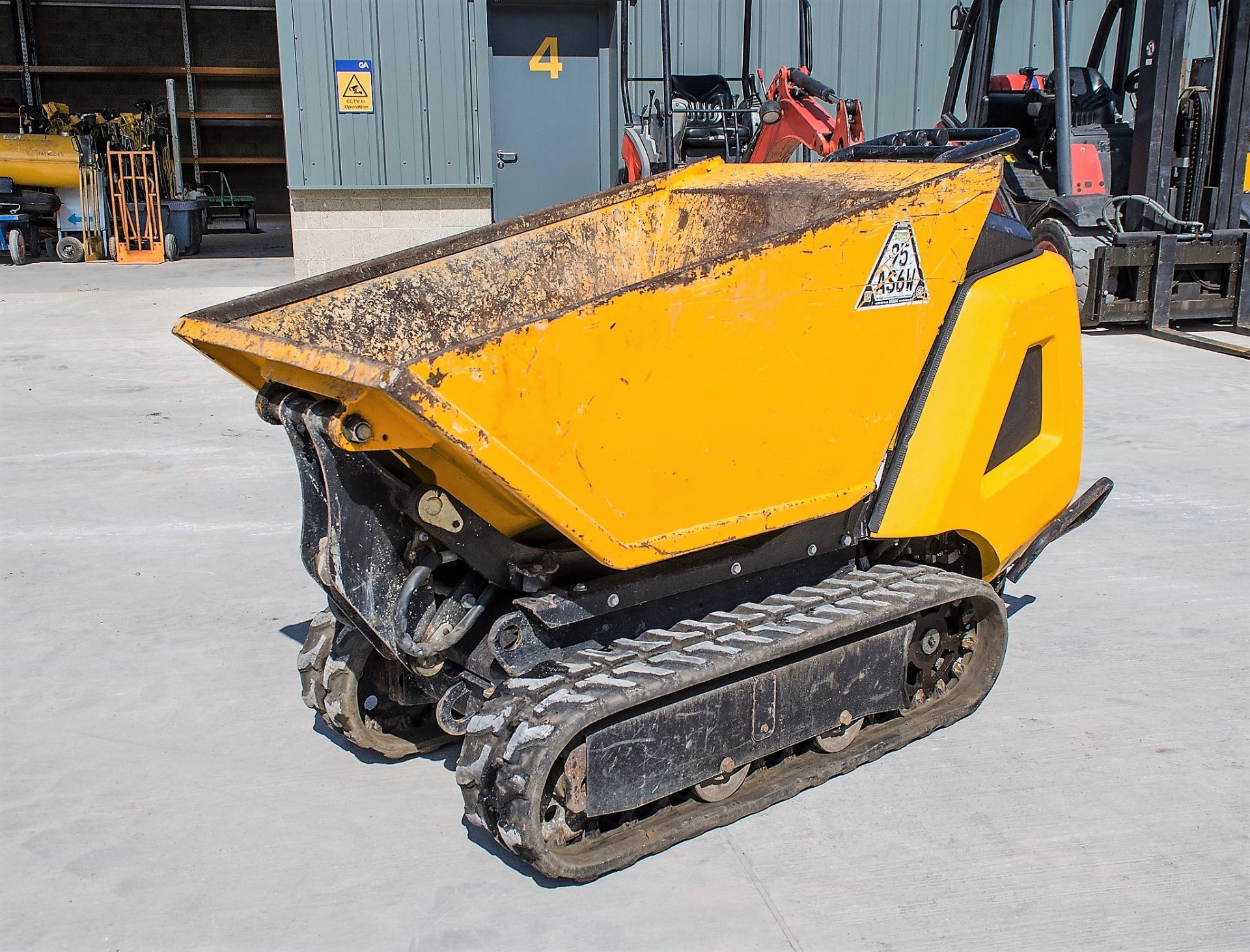 JCB HTD500 Dumpster 500 kg diesel driven walk behind rubber tracked dumper PSL013 S20